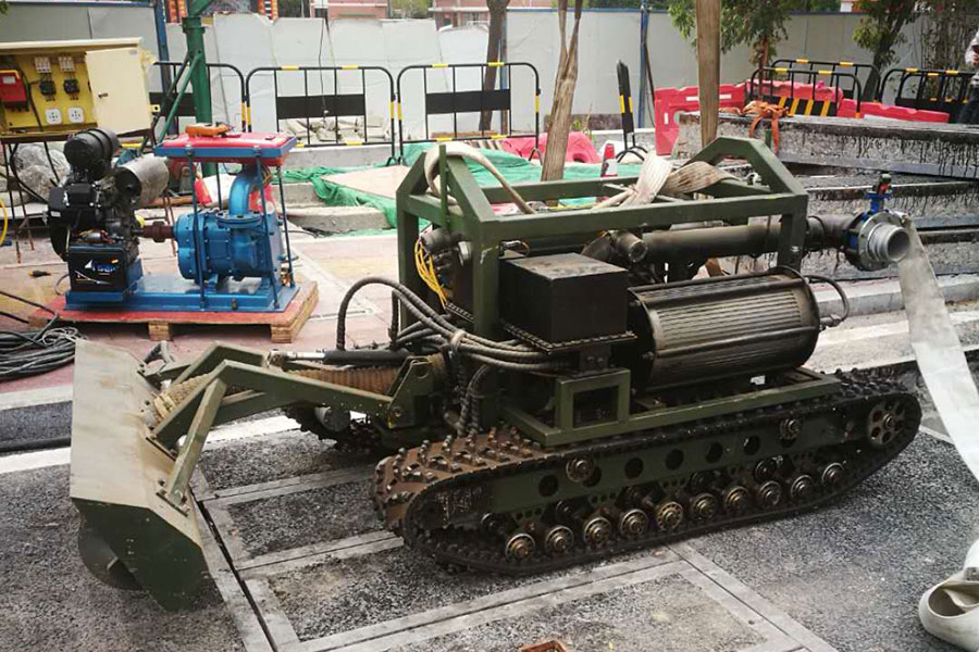 智能清淤機(jī)器人
